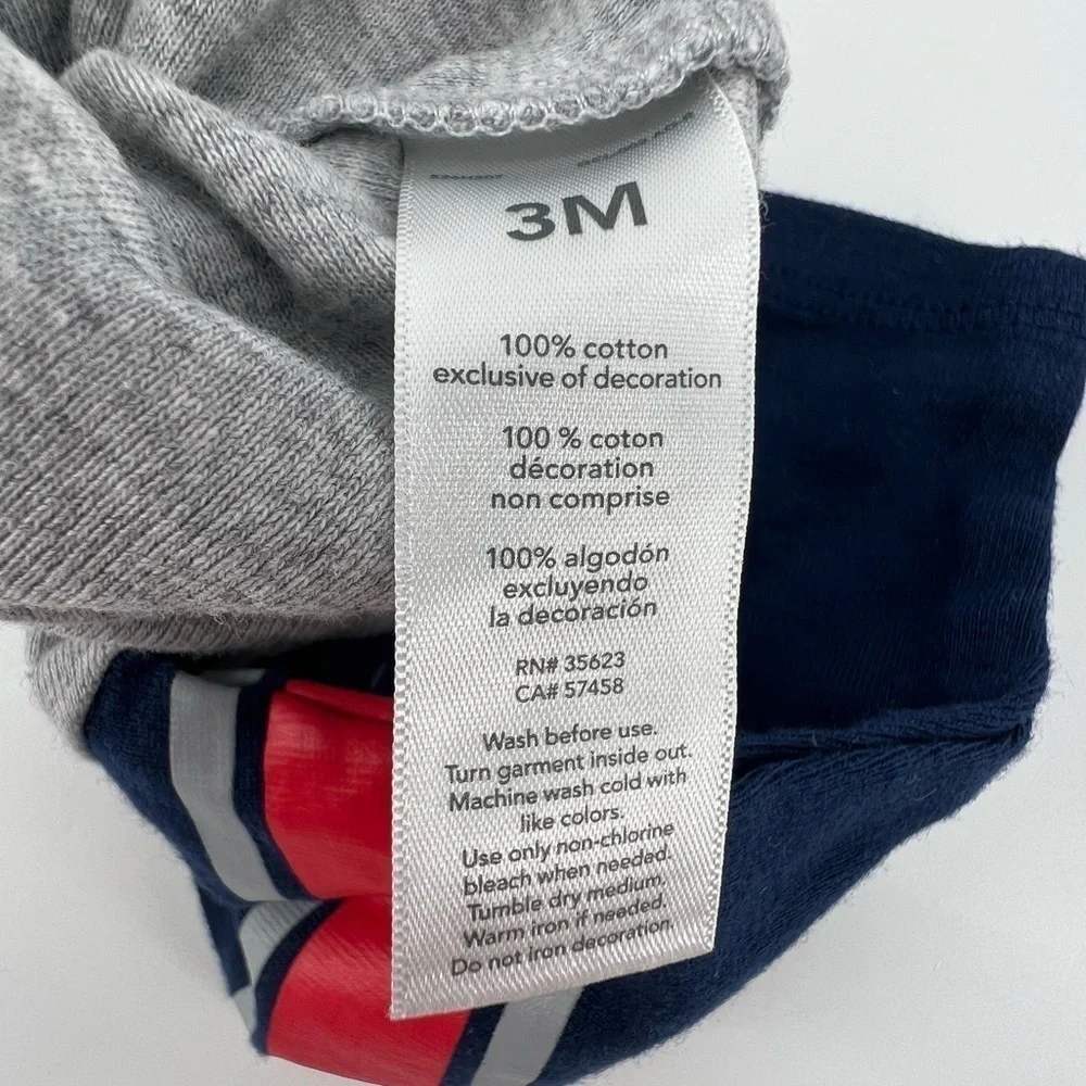 Carter’s Gray Blue “Property Of Mommy” Long Sleeve Onesie Size 3 Months